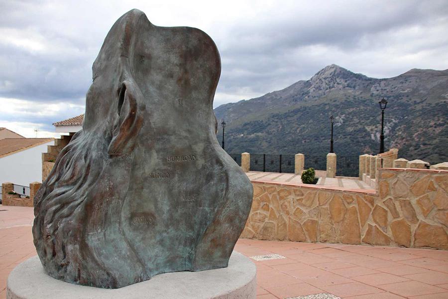 Nueva estatua de Fray Leopoldo de Alpandeire en Jimera de Lïbar // KARL SMALLMAN 