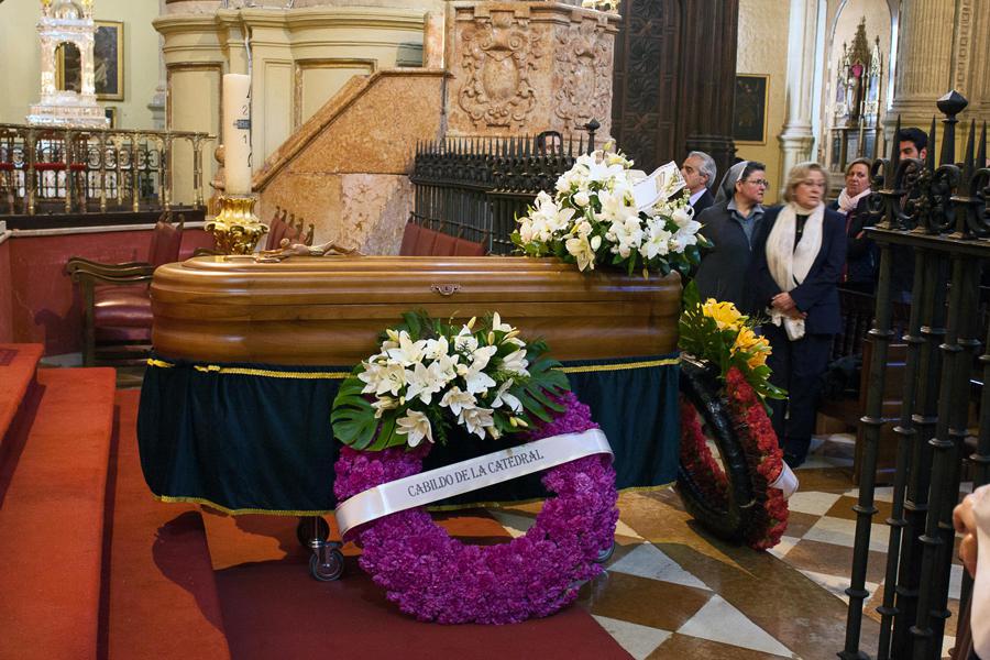 Funeral del sacerdote D. Marcelino Gómez en la Catedral de Málaga // M. ZAMORA