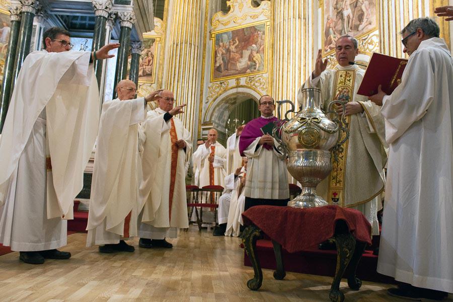 La Misa Crismal se celebra en la Catedral el jueves 28 de mayo