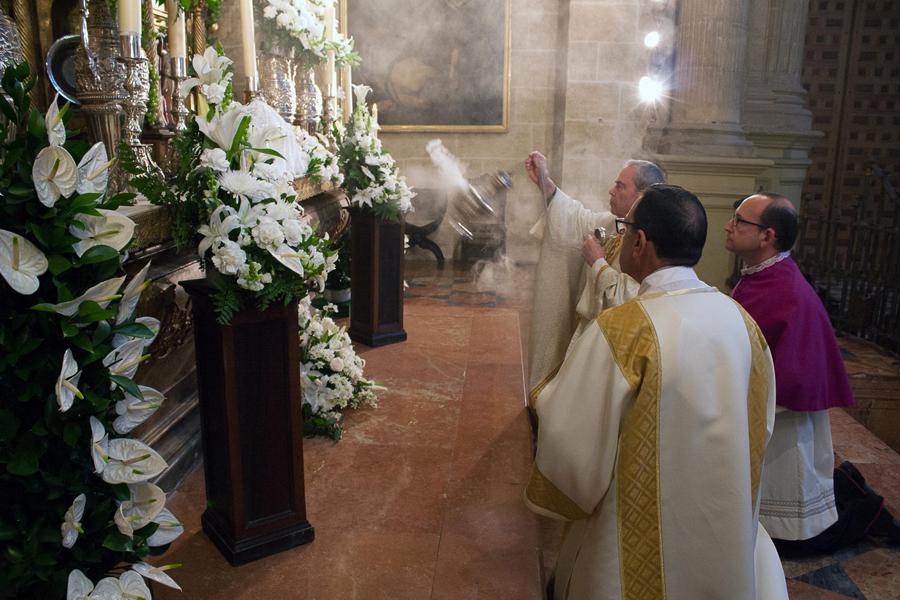 Misa "in Coena Domini" el Jueves Santo, en la Catedral de Málaga // M. ZAMORA