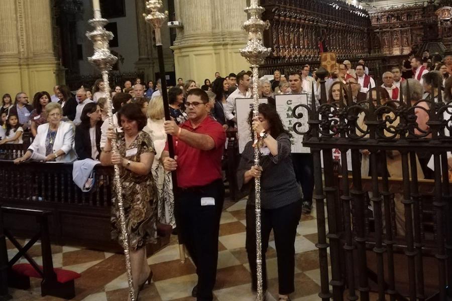 Celebración del "Adoremus en Pentecostés" en la Catedral de Málaga // C. VERA