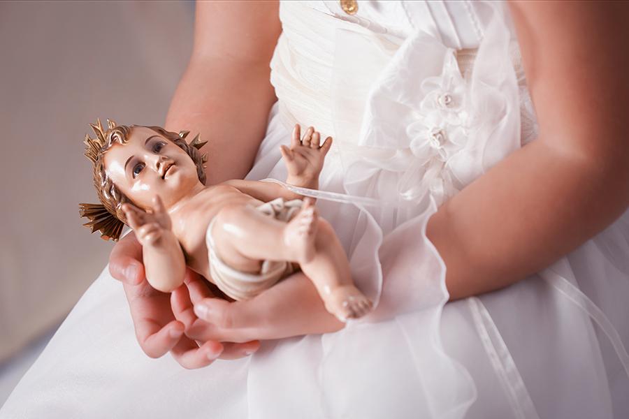 La Primera Comunión de Lourdes