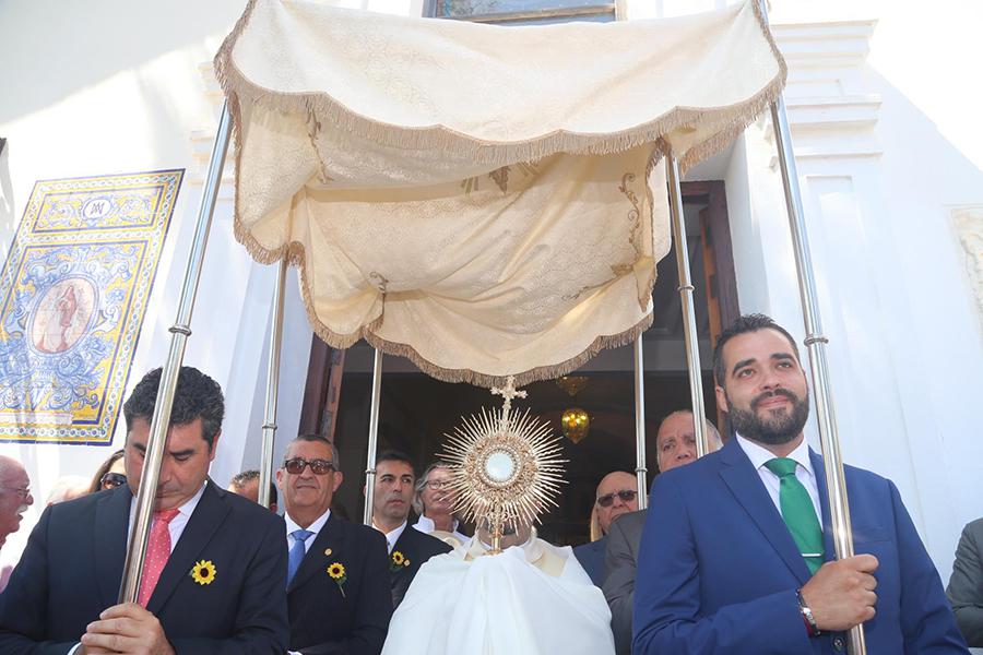 Solemnidad del Corpus Christi en Benalmádena pueblo // ISABEL MARÍA MENÉNDEZ