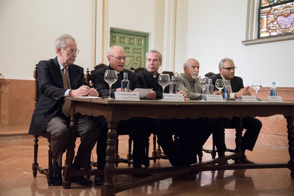 Mesa redonda en la capilla de ArsMálaga Palacio Episcopal en recuerdo a D.Ángel Herrera por el 50 aniversario de su muerte. F. GRIÑÁN