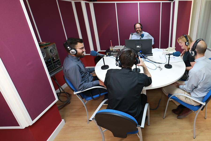 Los futuros tres nuevos sacerdotes para Málaga, en El Espejo