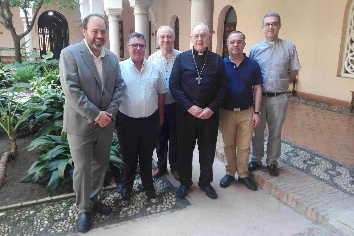 Tres alumnos del ISCR San Pablo concluyen la Síntesis Teológica