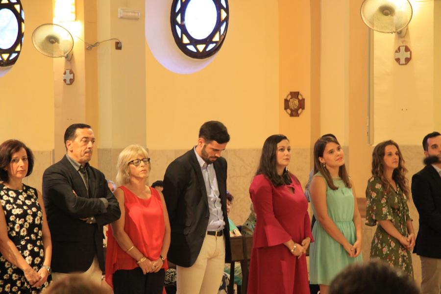 Confirmaciones durante la Misa Estacional en la Visita Pastoral a San Patricio. FOTO: A. FERNÁNDEZ
