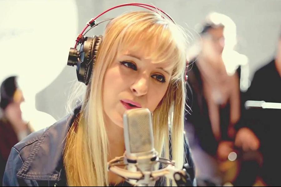 La cantante católica Athenas Venica, en Vélez Málaga y Marbella