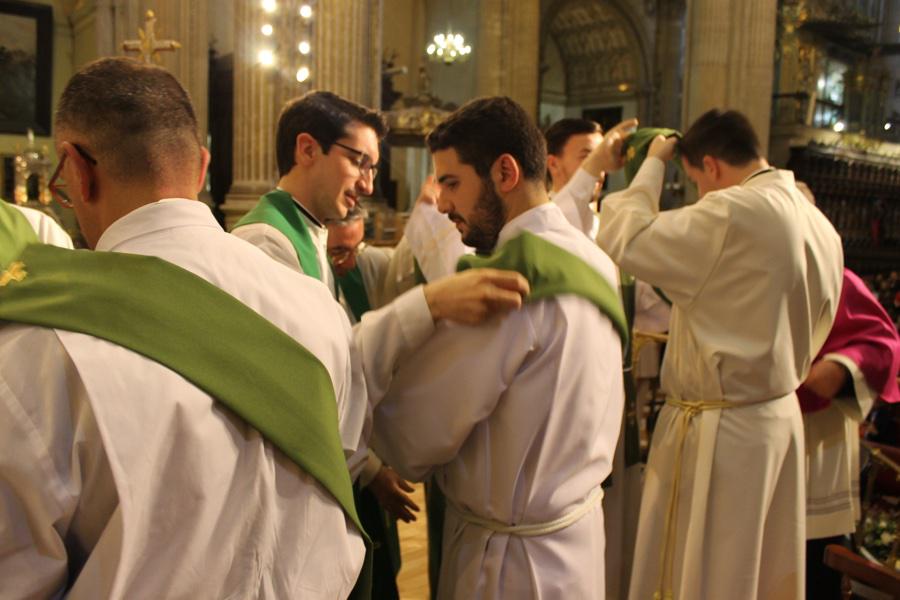 Ordenación de diáconos y ministerio de Lector y Acólito en la Catedral