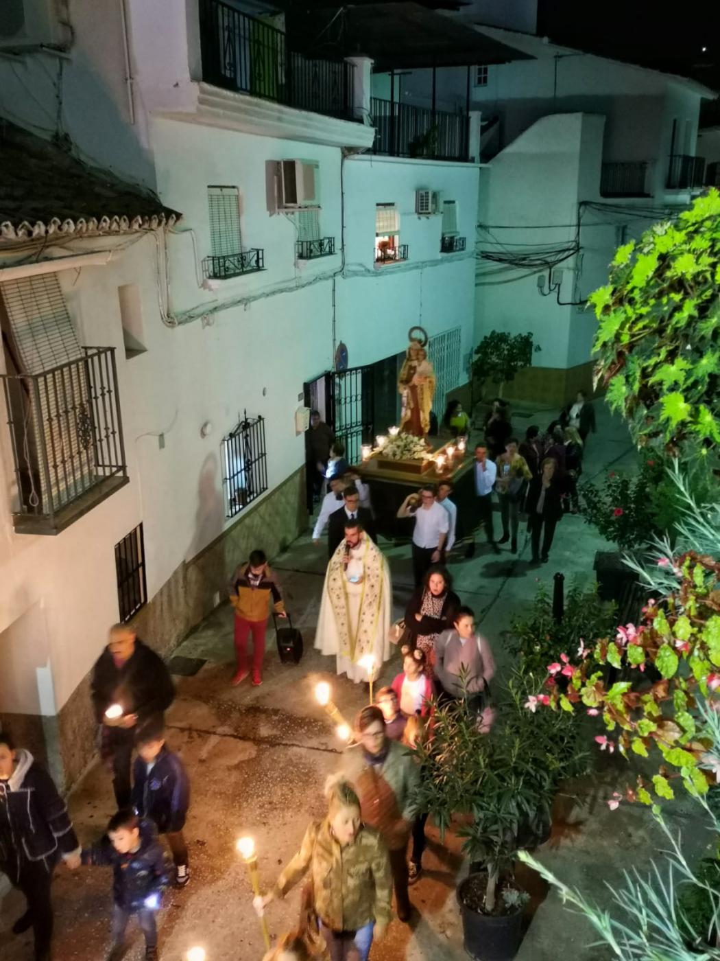 Triduo de Ánimas y Fieles Difuntos en Algarrobo/ Y. MARTÍN