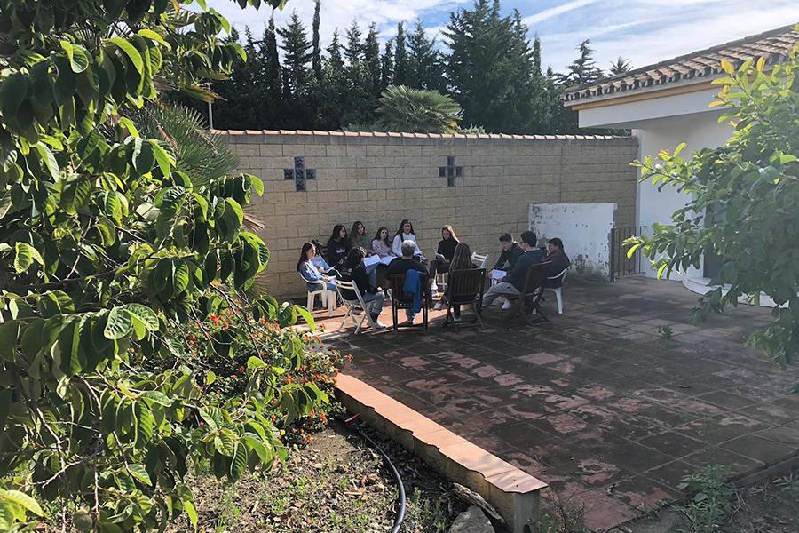 Convivencia de jóvenes de la parroquia de San Miguel en Estepona