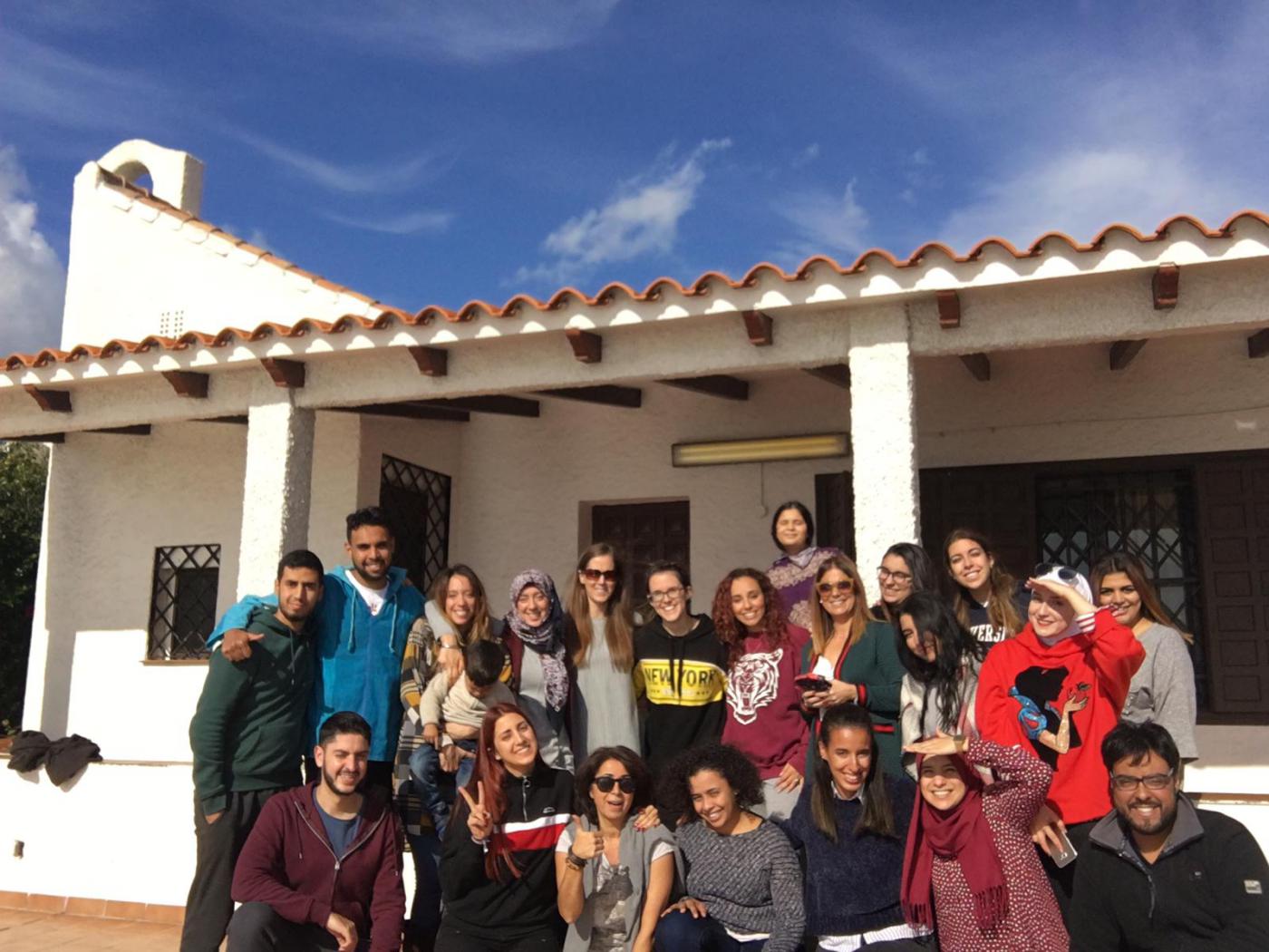 Uno de los momentos de la convivencia interreligiosa de jóvenes celebrada en Mijas