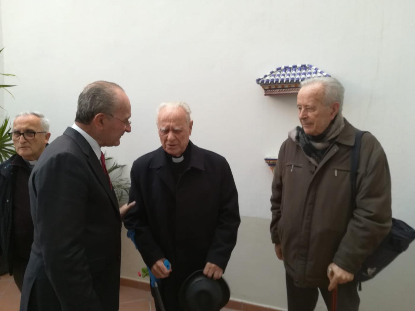 Bendición e inauguración de los apartamentos "Ramón Buxarráis"/CÁRITAS