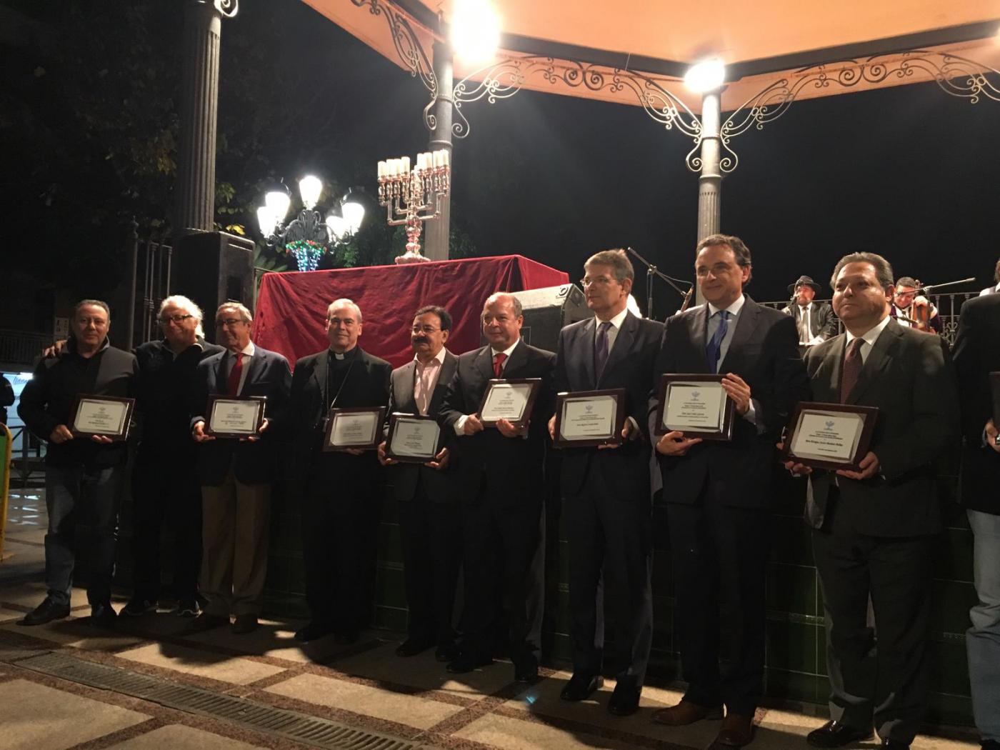 El obispo de Málaga participa en la Janucá de Torremolinos