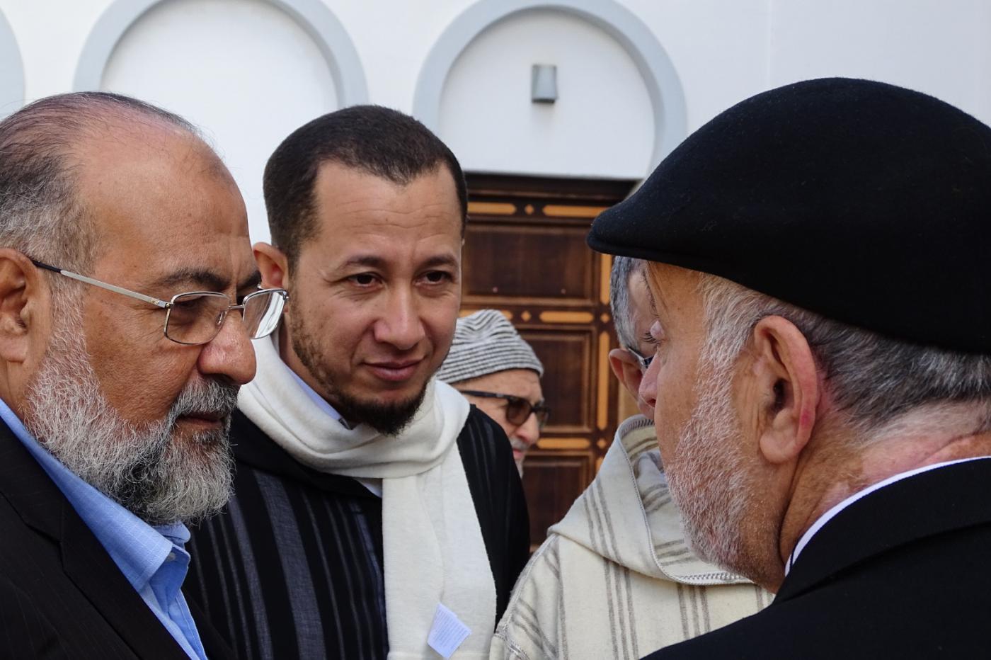 Sacerdotes e imanes, en la mezquita de Fuengirola