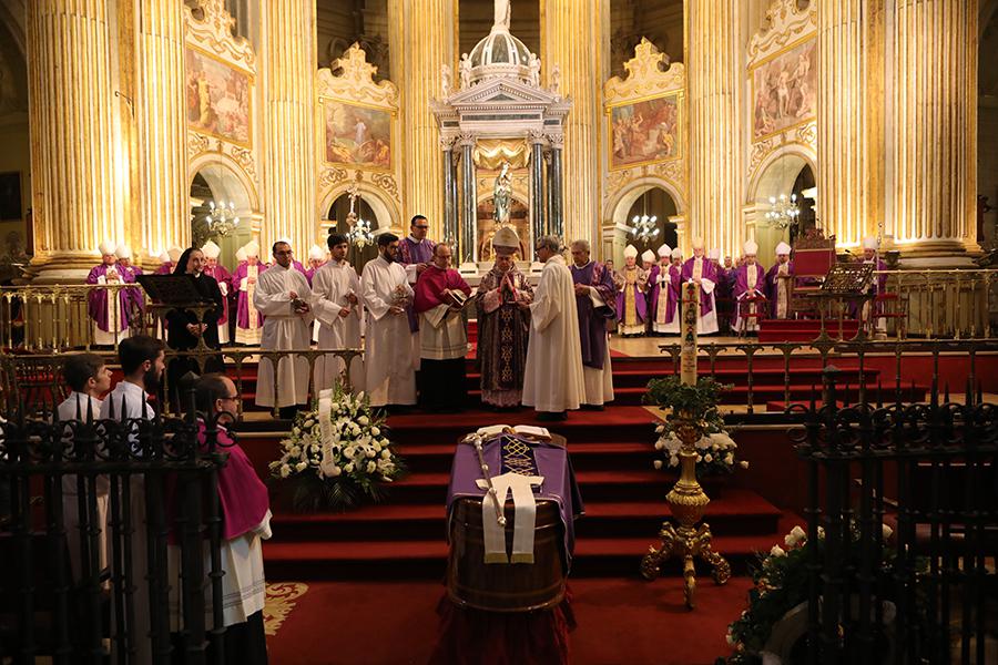 Misa exequial del cardenal Fernando Sebastián, en la Catedral de Málaga // S.FENOSA