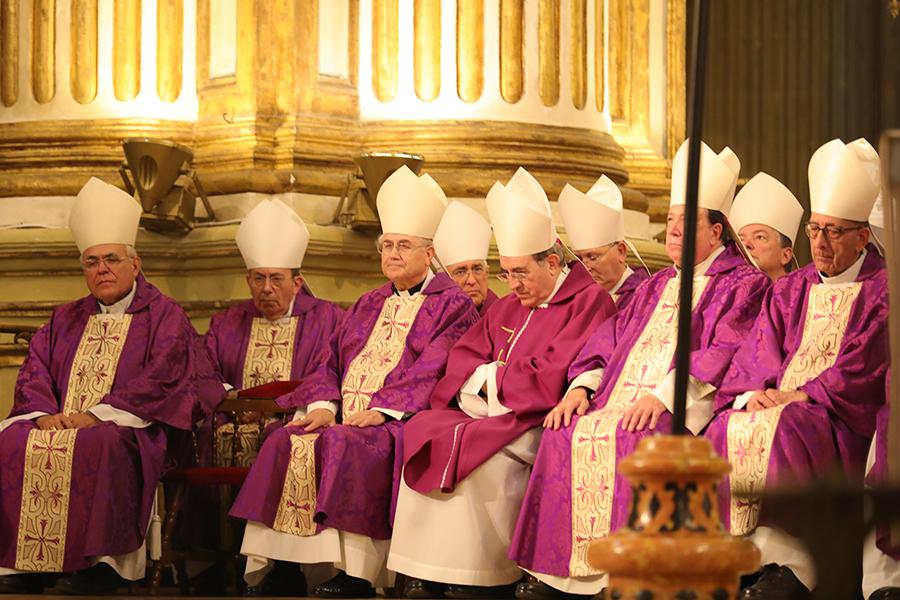 Misa exequial del cardenal Fernando Sebastián, en la Catedral de Málaga // S.FENOSA