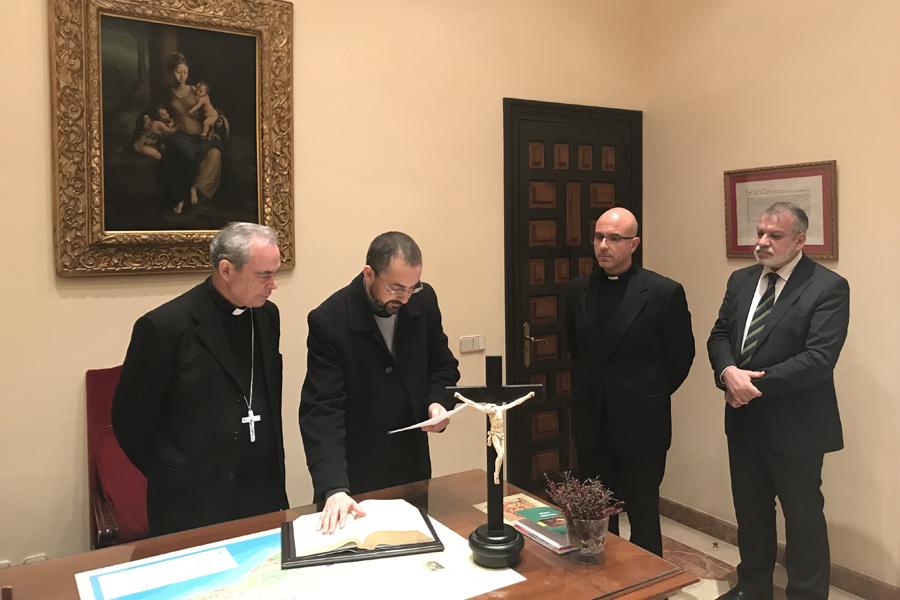 Juramento y profesión de fe del delegado de Catequesis