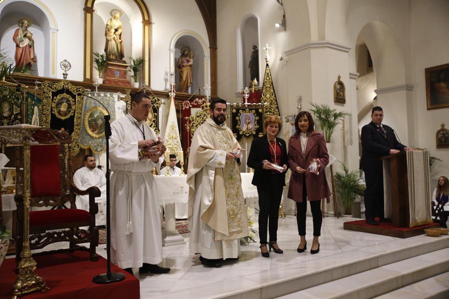 Eucaristía en la parroquia de Santa Ana (Algarrobo) con la participación de las Patronas Marianas de la Diócesis de Málaga // Y. MARTÍN