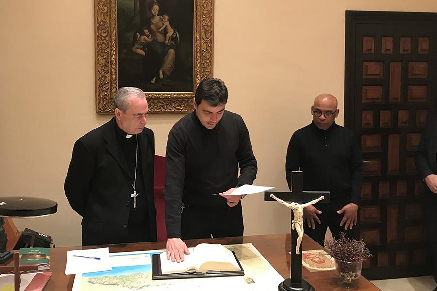 Toma de posesión del P. Danilo Cantillo, IMC, como delegado diocesano de Misiones de Málaga y de D. Rafael Navarro como Promotor de Justicia.
