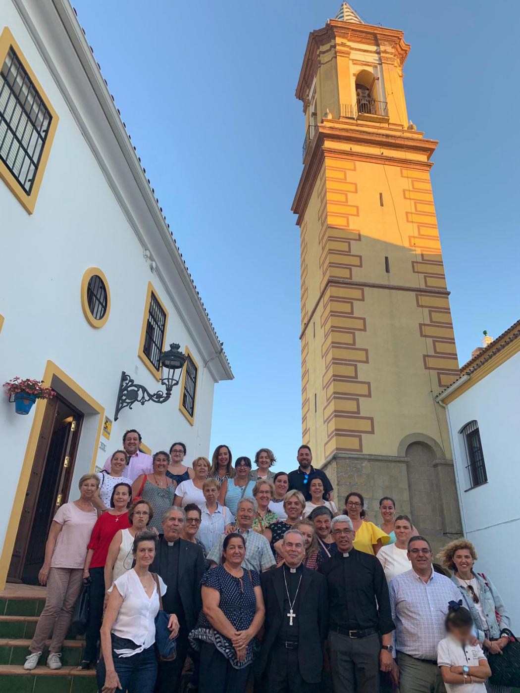 Vista Pastoral a la parroquia Santa María de los Remedios en Estepona