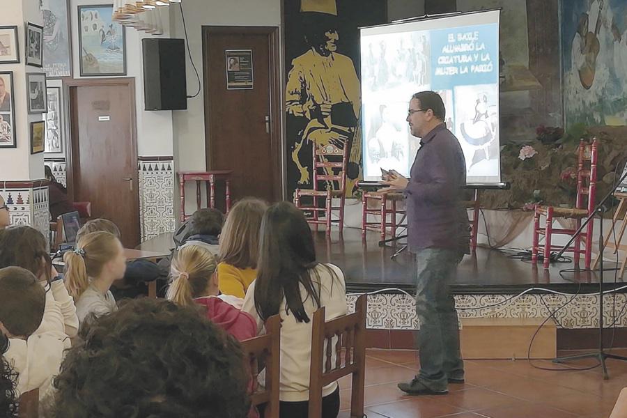 Alumnos italianos aprendiendo a bailar con el proyecto "Reliflamenco"