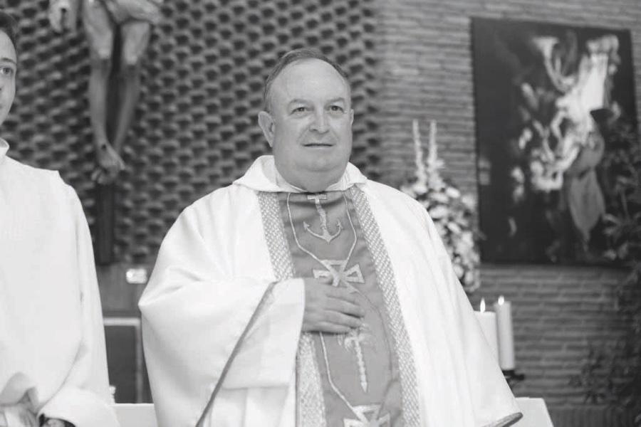 Manuel Ángel Santiago: “De María siempre he sentido su cercanía maternal”