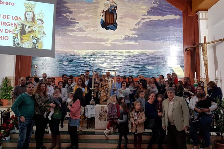 Virgen del Carmen en Benalmádena-costa, una parroquia de familias