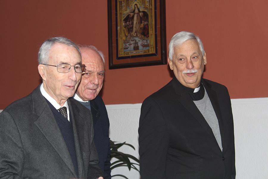 Arturo Sosa SJ, Padre General de la Compañía de Jesús, con el P. Ignacio Núñez de Castro SJ y el P. Ceferino García SJ