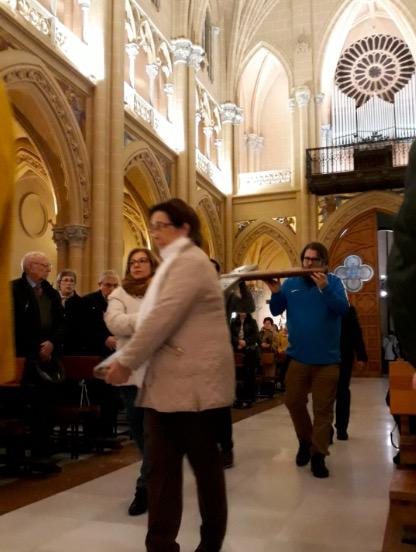 Vigilia de oración ante la Cruz de Lampedusa en la iglesia del Sagrado Corazón de Málaga