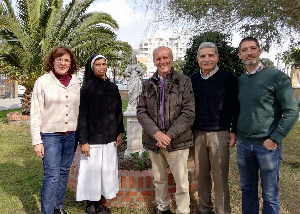 Susana Lozano, la hermana Lizymaria, Eduardo Cestino, Francisco Cabrera y Daniel Aragón