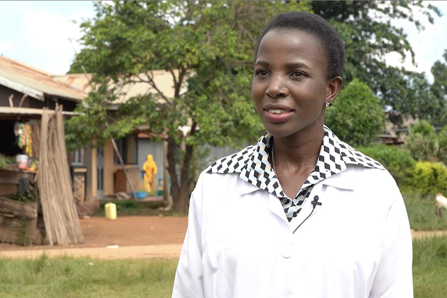 La doctora ugandesa Irene Kyamummi visita Málaga