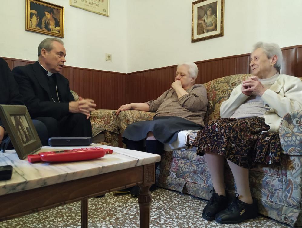 Visita pastoral a la parroquia de la Divina Pastora y Santa Teresa