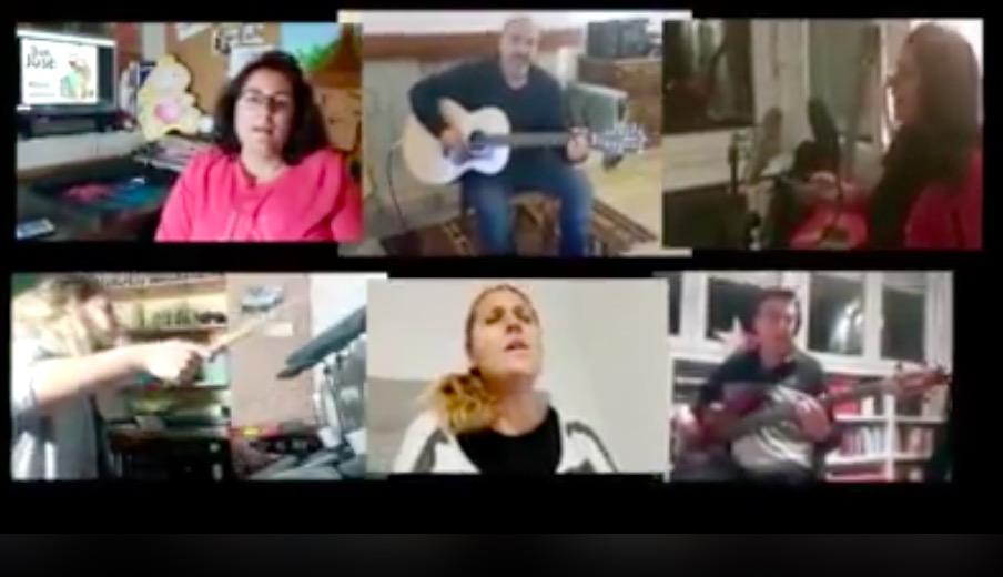 #QUEDATEENCASA: Santamaría sorprende con un Padrenuestro "desde el confinamiento"