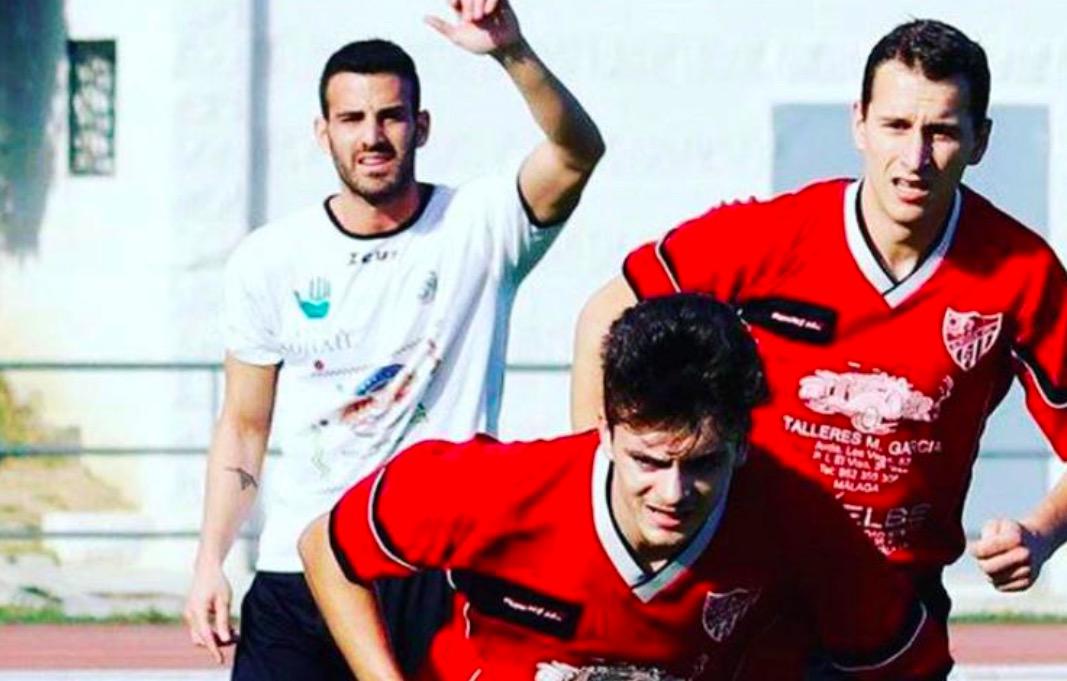 José Miguel García, de blanco