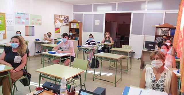 Los alumnos del Centro Sagrada Familia de Cáritas regresan a las aulas