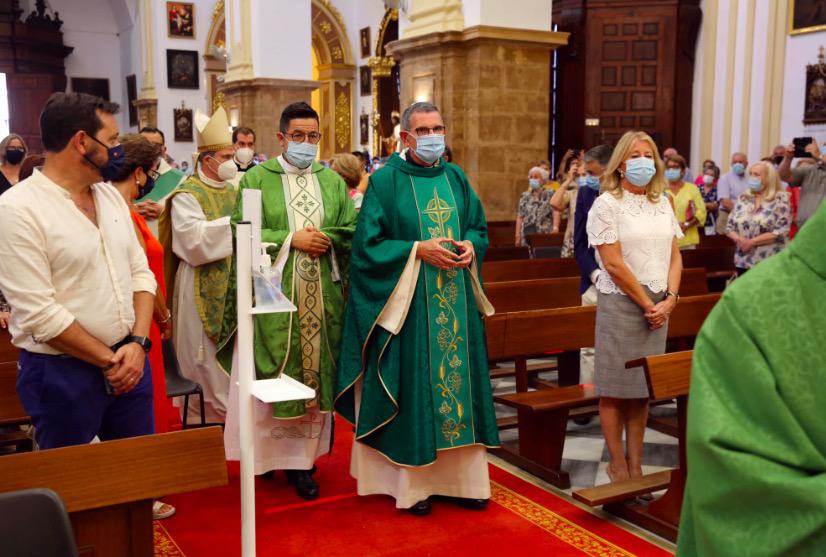 El Obispo preside la toma de posesión de José Antonio Sánchez Herrera en Marbella