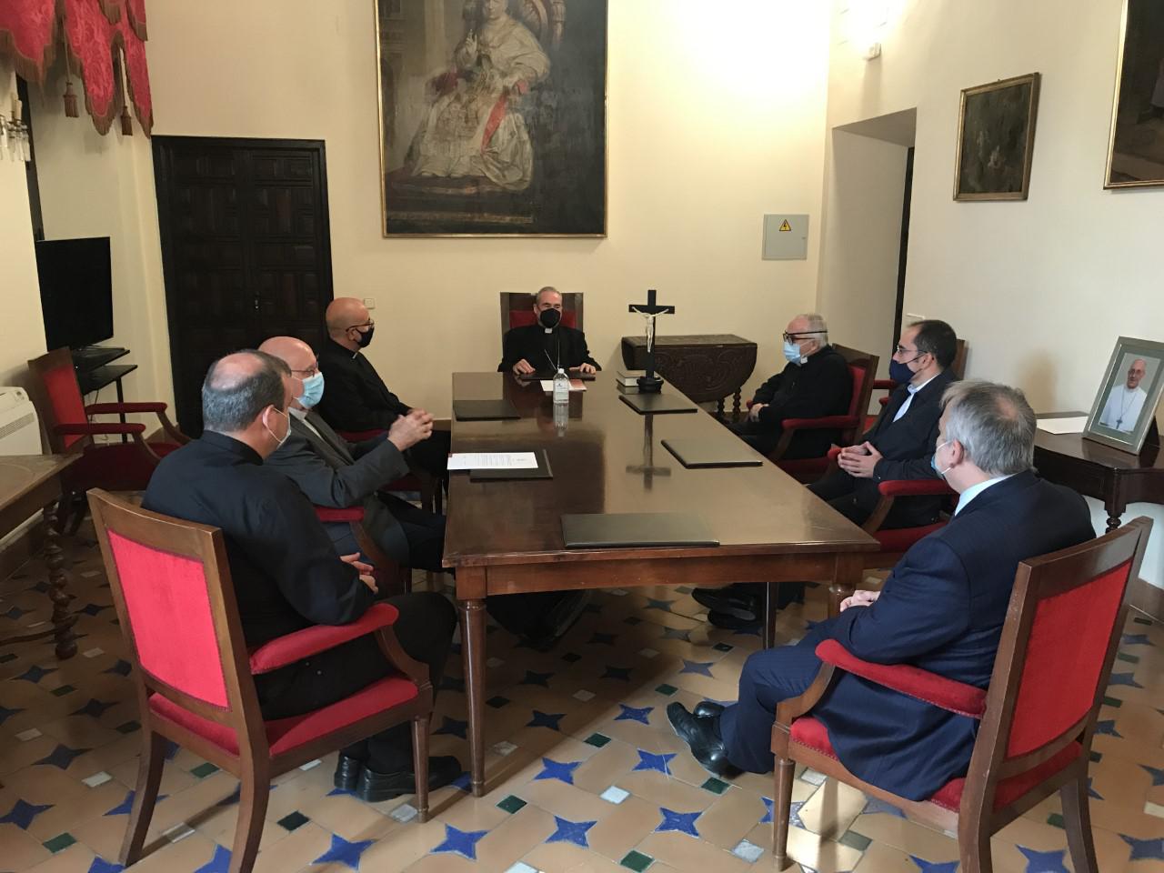 Juramento y profesión de fe del delegado episcopal de Cáritas