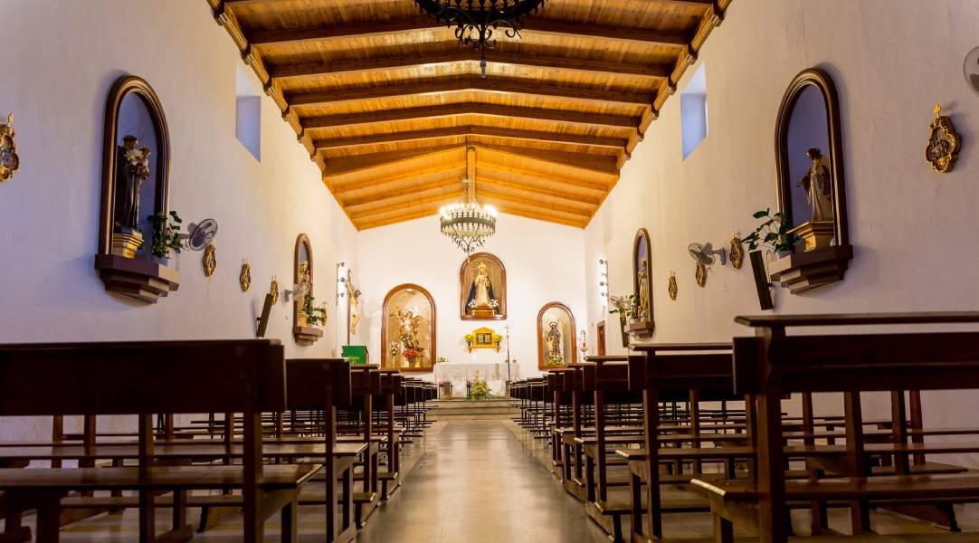 Parroquia de San Miguel Arcángel en Istán//Studio Fotográfico Istán