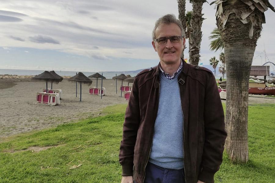 MI CURA, por Luis Santiago