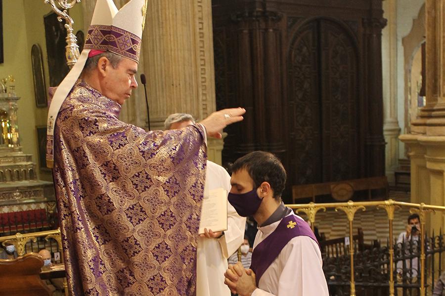 Ordenaciones en la Catedral de Málaga // A. LÓPEZ