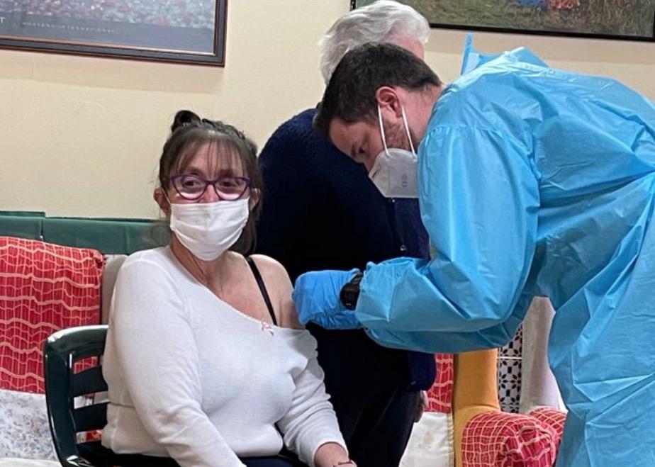 COVID-19 «La vacuna me trae esperanza y tranquilidad»