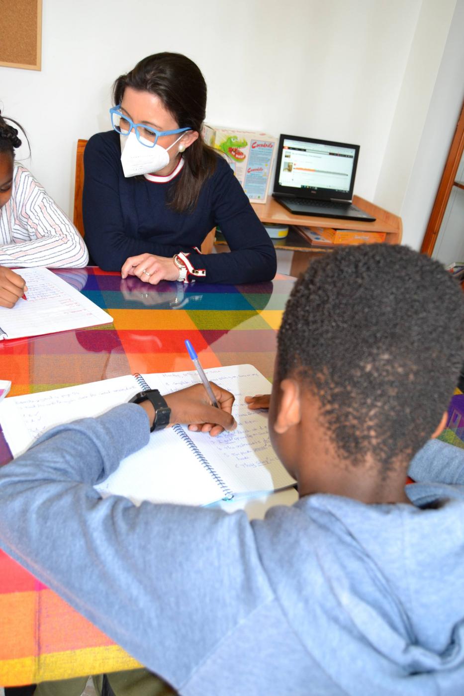 HOGAR SAN CARLOS: «Vivir en él con mis tres hijos es una bendición»