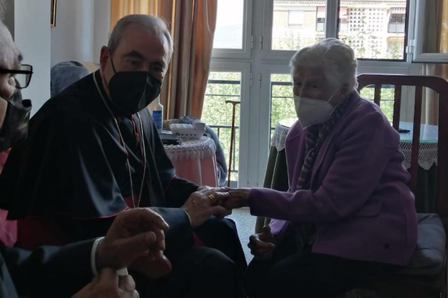 Visita Pastoral del Obispo de Málaga a la parroquia de San Juan Bautista, en Vélez-Málaga // F. TORRES