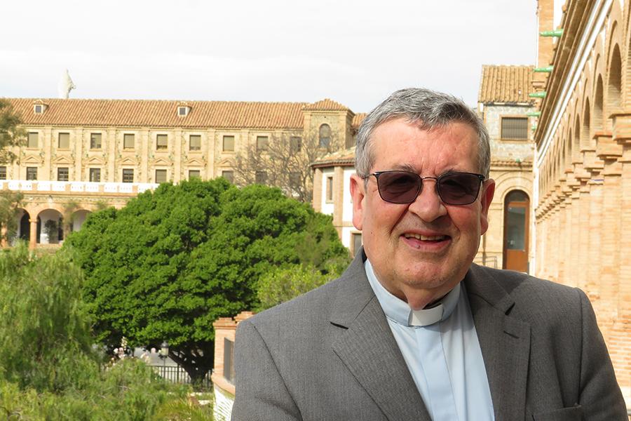 D. Ángel Galindo García, Vicario General de Segovia // E. LLAMAS