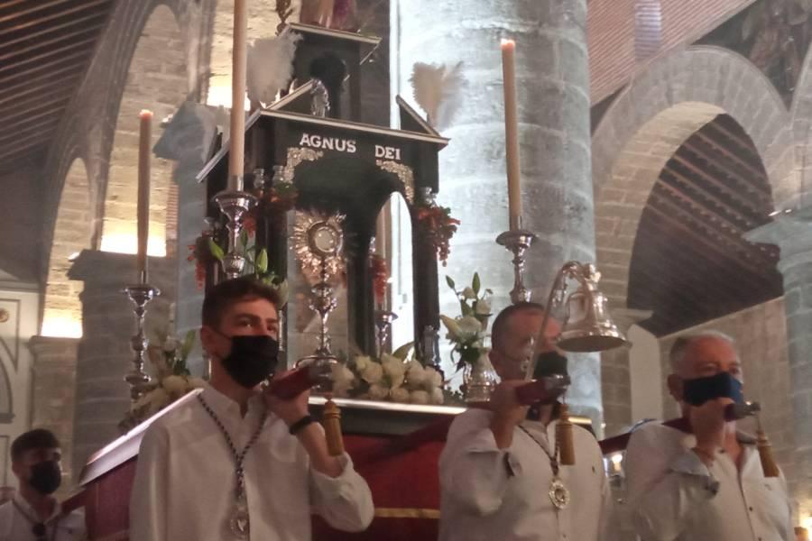Solemnidad del Corpus Christi en la parroquia de Nuestra Señora de la Encarnación de Álora // A J FERNÁNDEZ