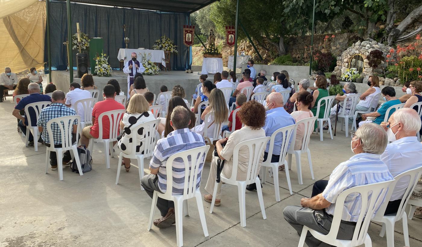Visita Pastoral de D. Jesús Catalá a las pedanías de Los Marines y El Regalón, en Periana