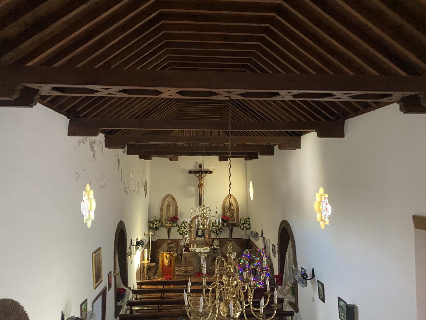 Iglesia del Espíritu Santo, en Pujerra