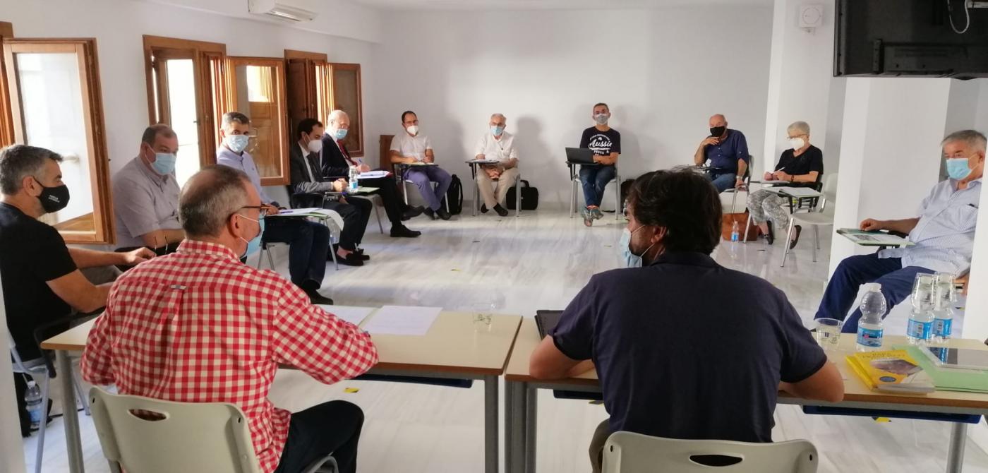 Personas de la política, la economía, lo social y la cultura debaten sobre la vida pública