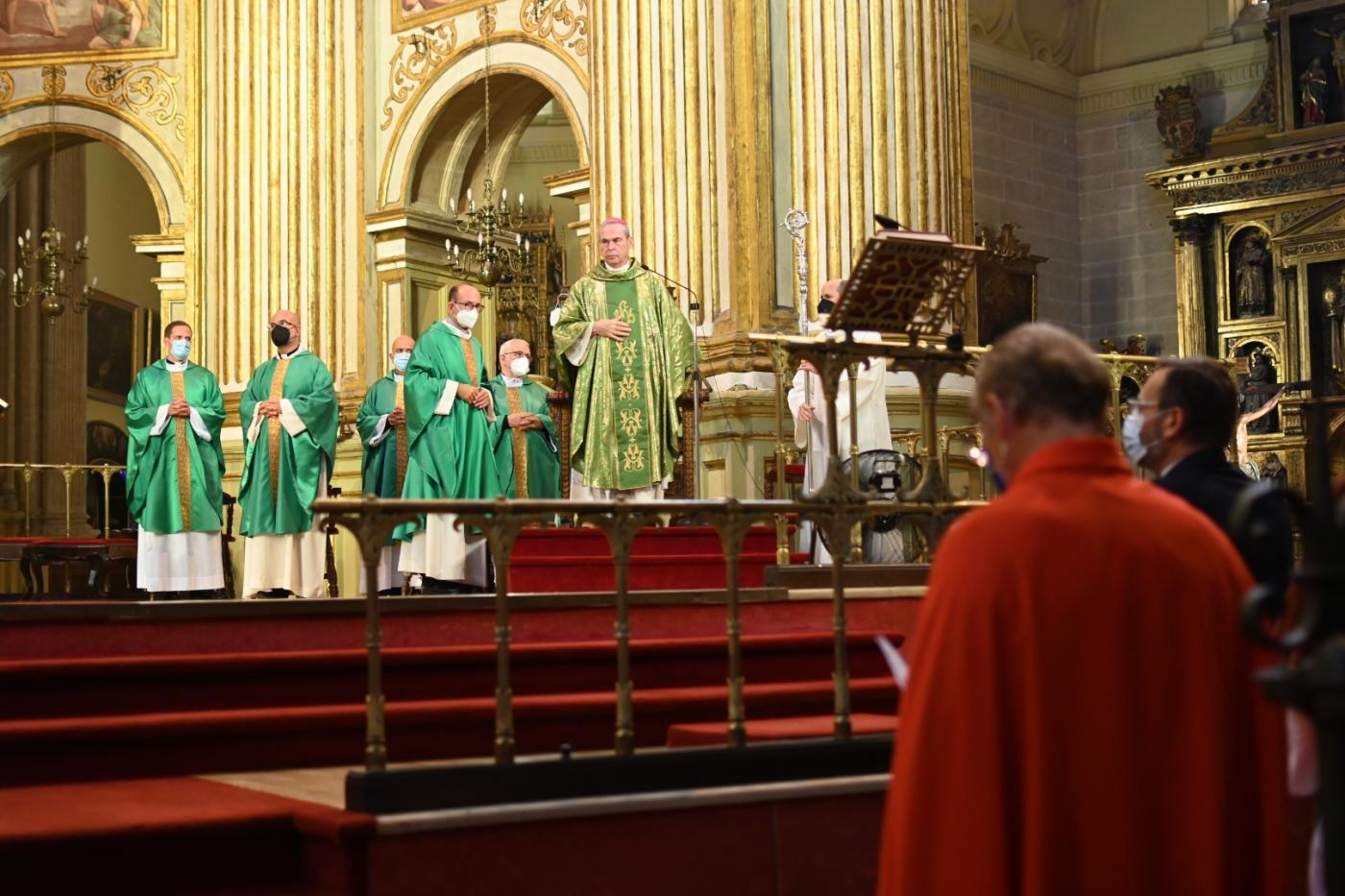 D. Jesús Catalá: «Ayudad, queridos cofrades, a promover el encuentro con el Señor y con su Madre»